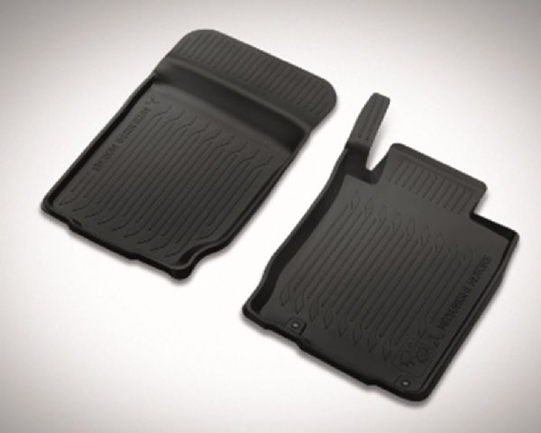 Mitsubishi Rubber Mat Set - Front MZ330784