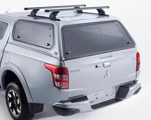 Mitsubishi Track Mount Roof Rack Kit - Yakima AU900627