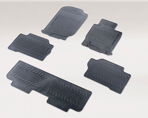 Mitsubishi Rubber Mat Set - Front/Rear MZ331000